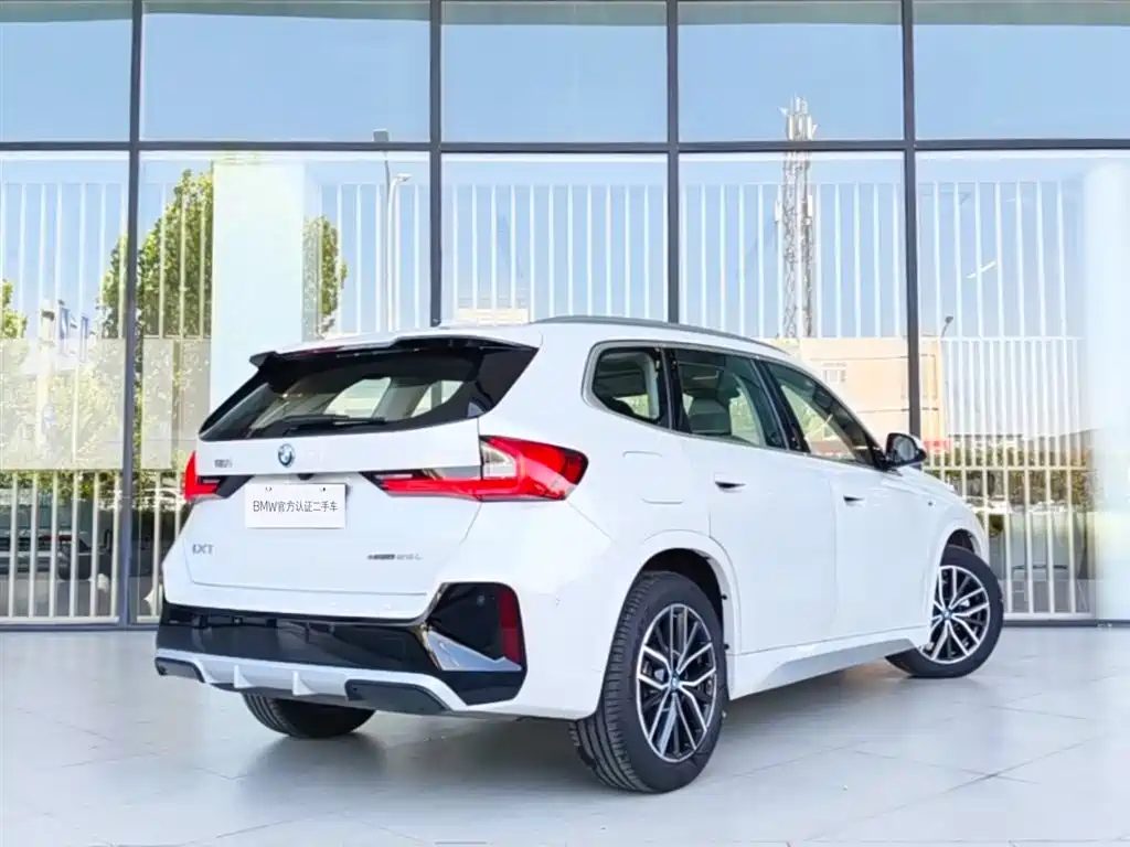 BMW iX1 2026 2025 eDrive25L M Sport Package