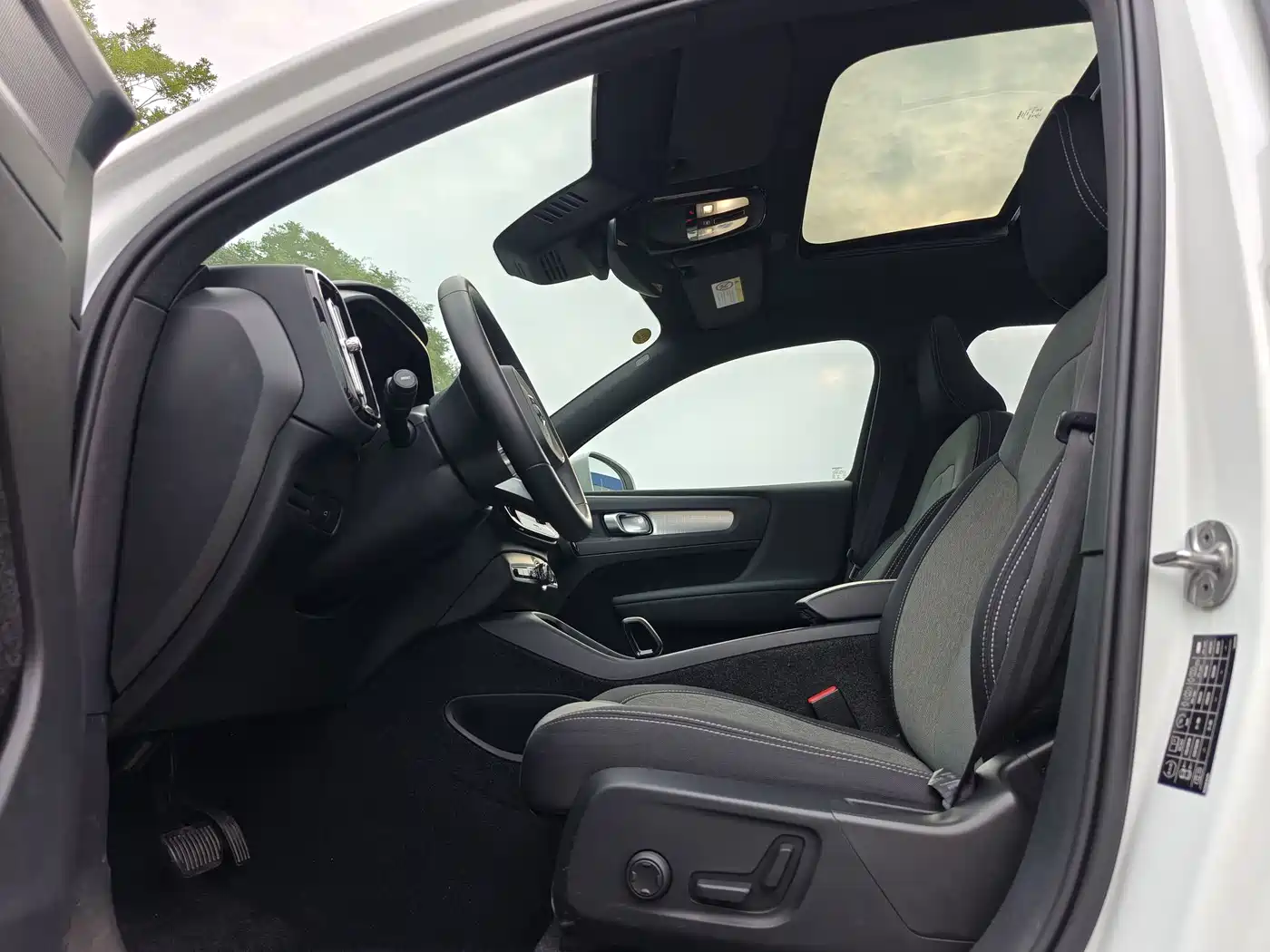 Volvo XC40 2023 2023 Model B3 Smart Drive Fashion Edition