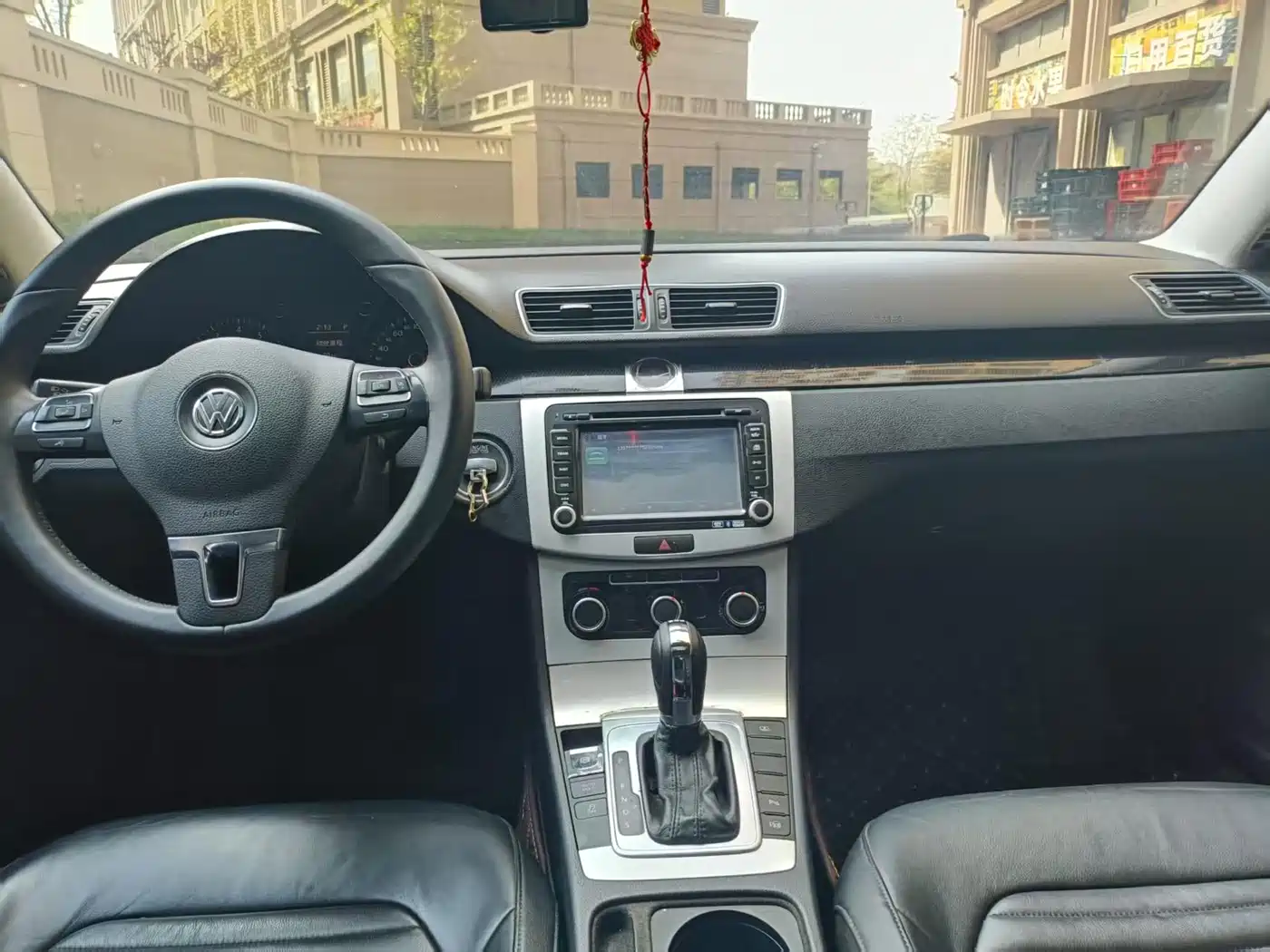 Volkswagen Magotan 2013 1.8TSI Luxury фото 9