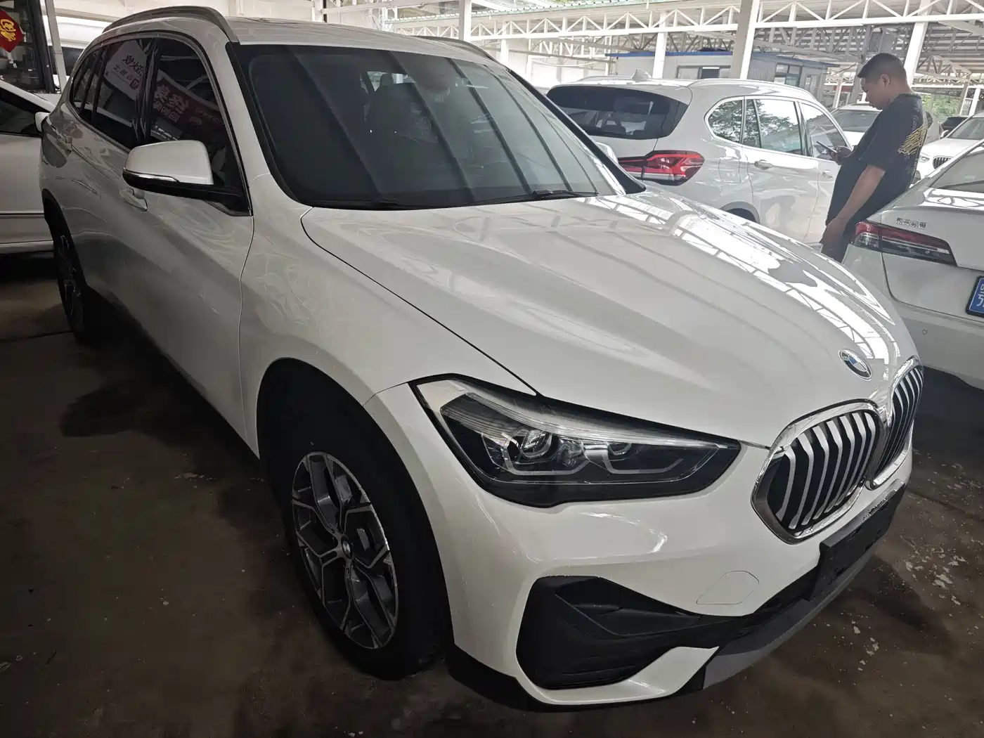 BMW X1 2021 Facelift sDrive25Li Leading фото 3