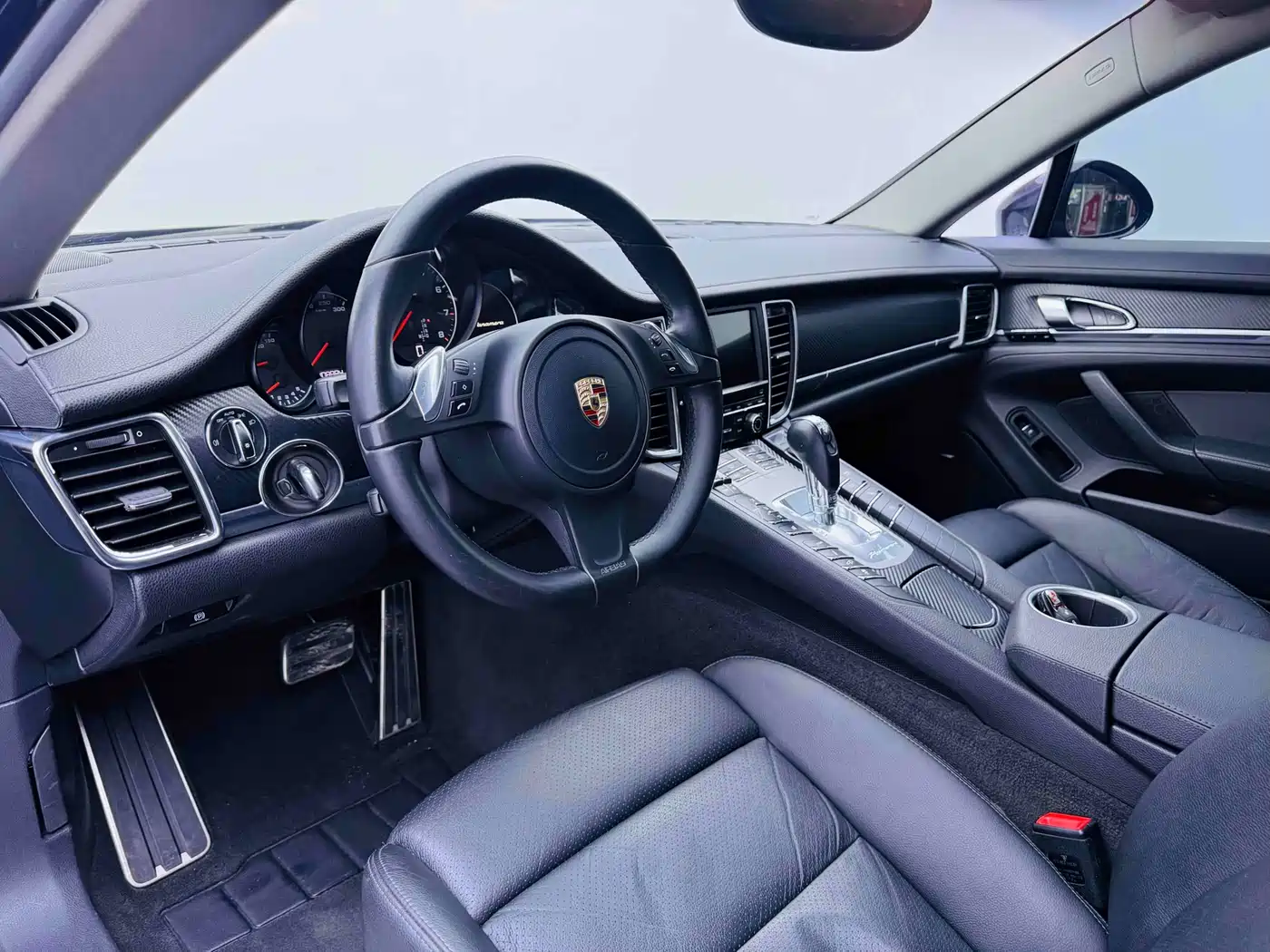 Porsche Panamera 2014 Panamera 3.0T фото 7