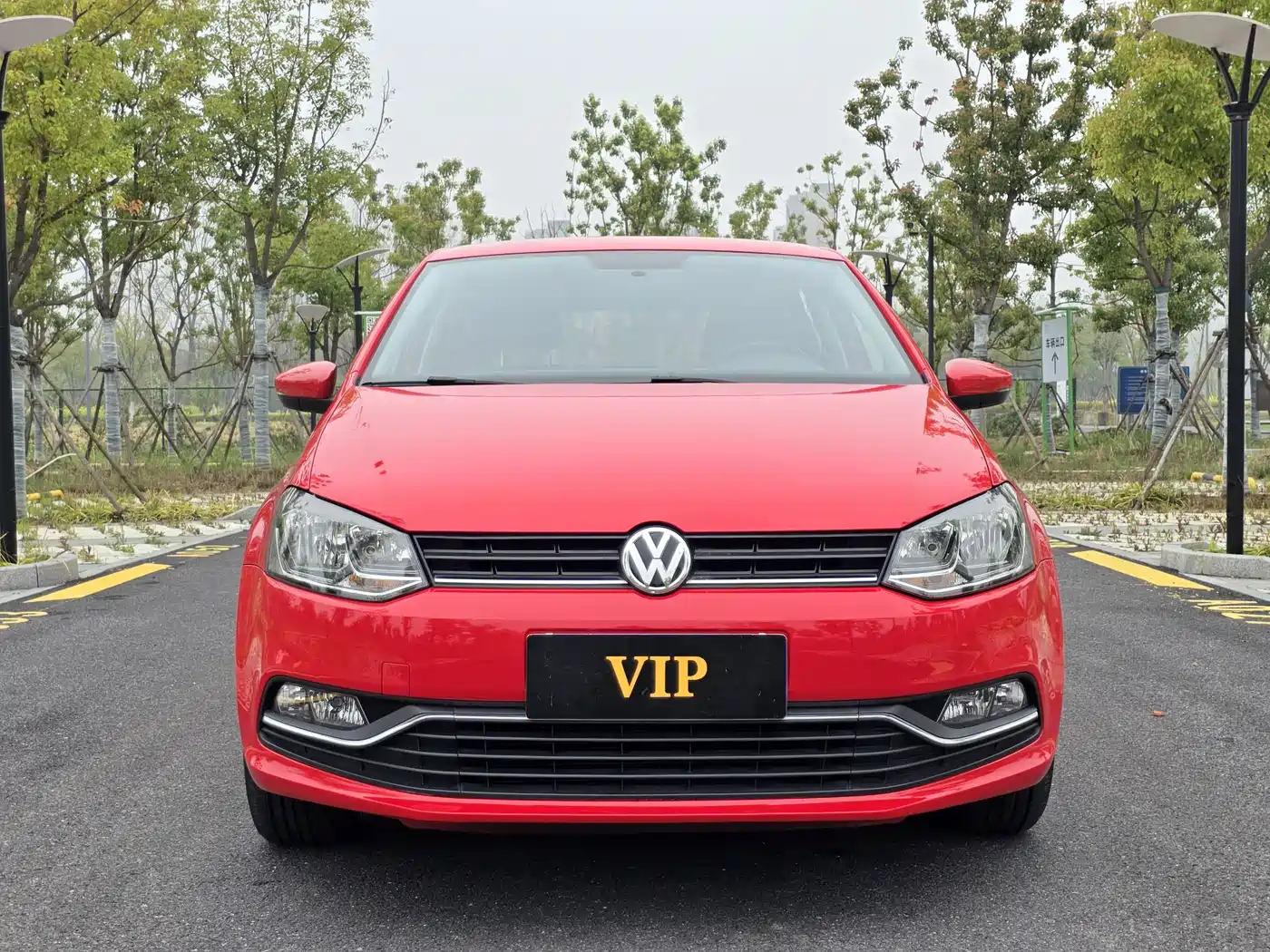 Volkswagen Polo 2016 1.6L Automatic Comfort фото 2
