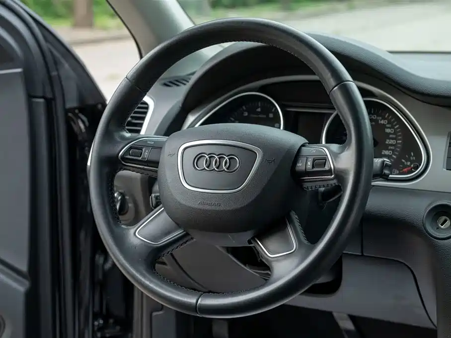 Audi Q7 2014 35 TFSI Sport фото 22