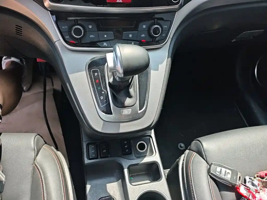 Haval H6 2015 Sport 1.5T Automatic 2WD Luxury фото 14