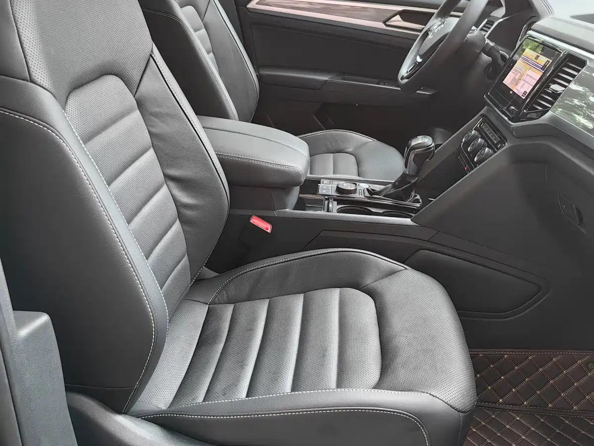 Volkswagen Teramont 2020 380TSI 4WD Luxury Edition China VI фото 19