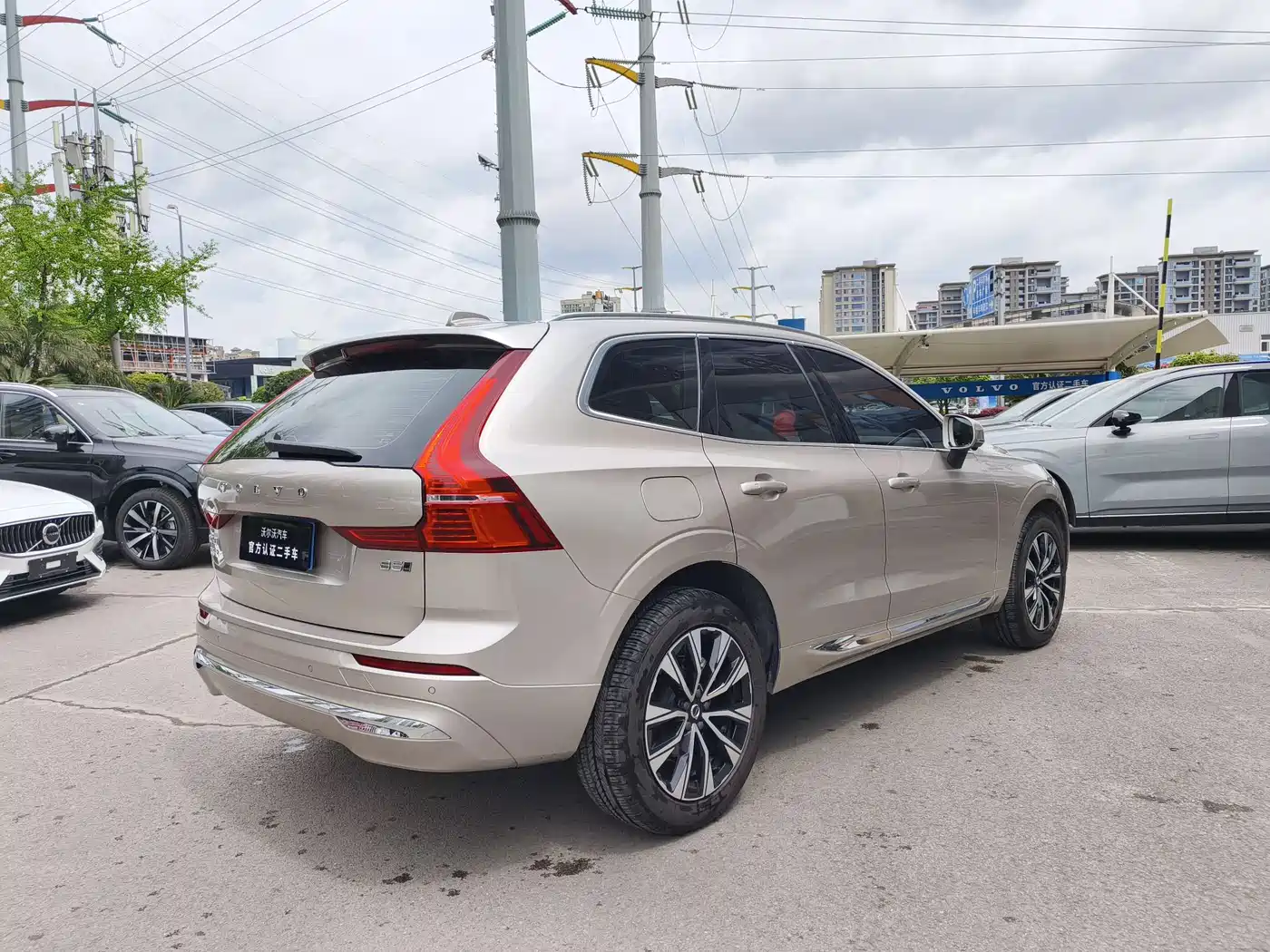 VOLVO XC60