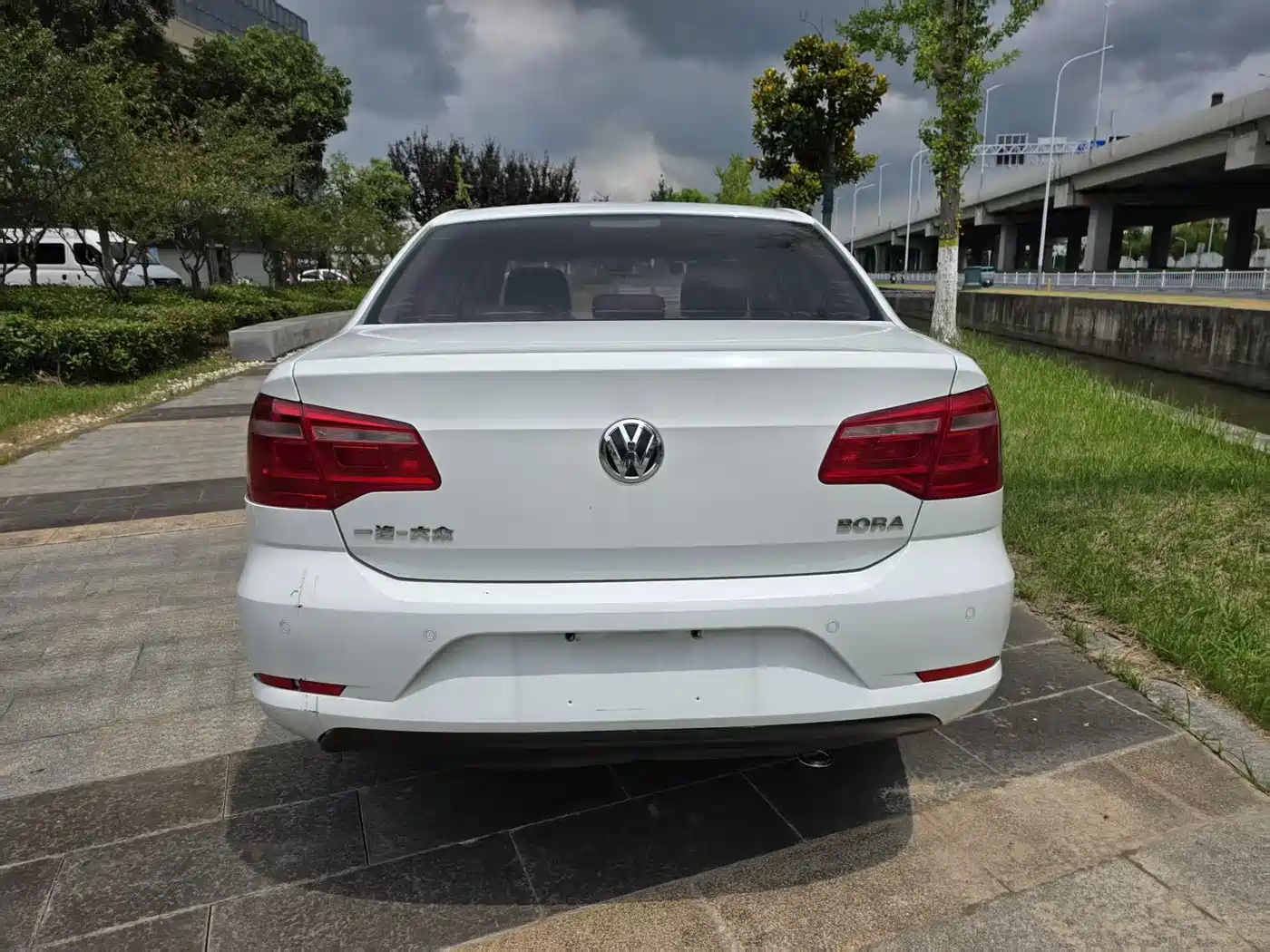 Volkswagen Bora 2014 2014 1.6L Automatic Comfort Edition