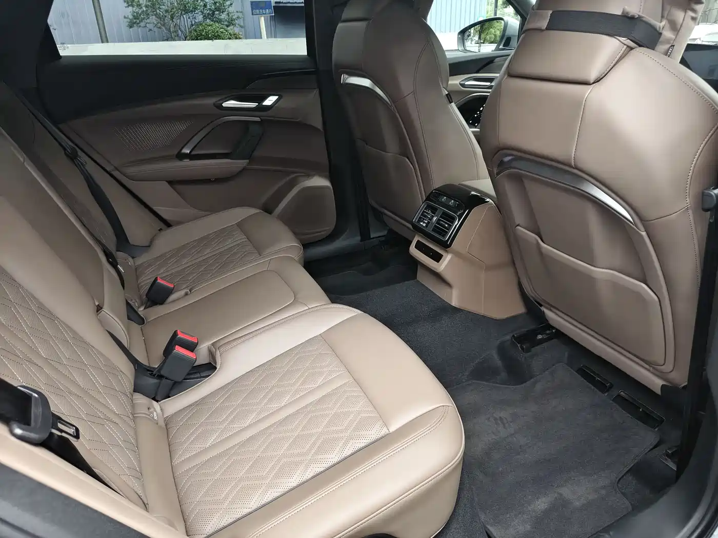 Audi Q5L 2026 Luxury Sport 150kW фото 9