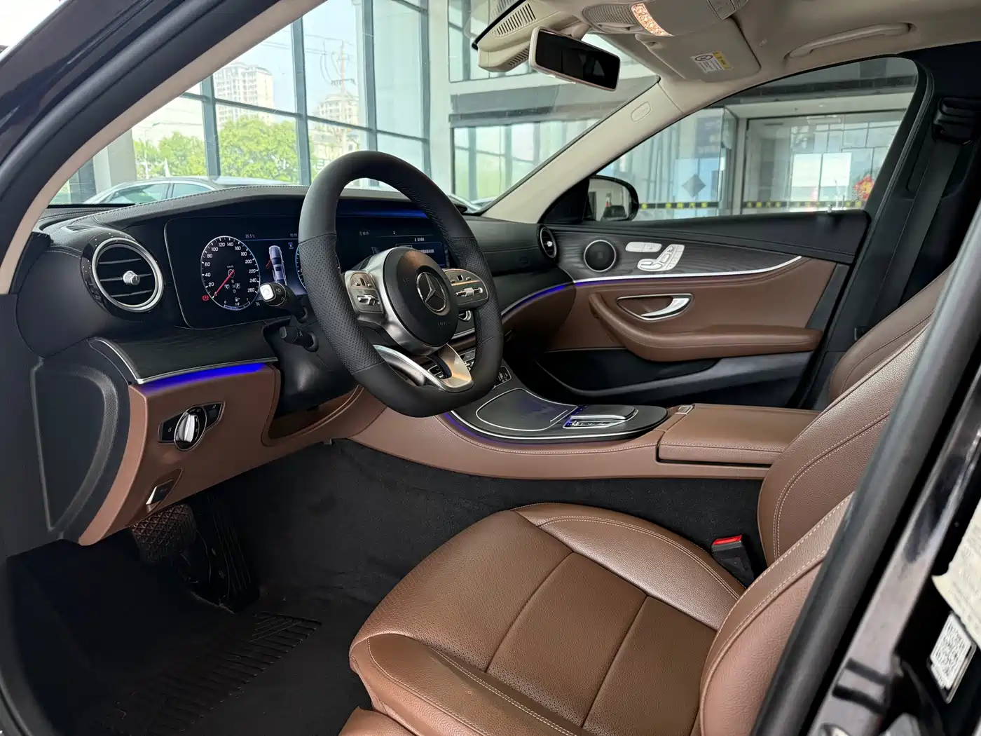Mercedes-Benz E-Class 2020 E 300 L Sport Fashion Model фото 10