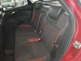 Фото 17 - Ford Focus
