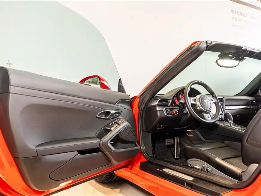 Porsche 911 2012 Carrera Cabriolet 3.4L фото 6