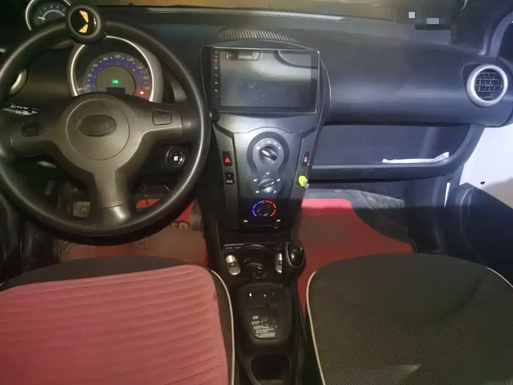 BYD F0 2017 2015 1.0L AMT Xuan Cool Edition