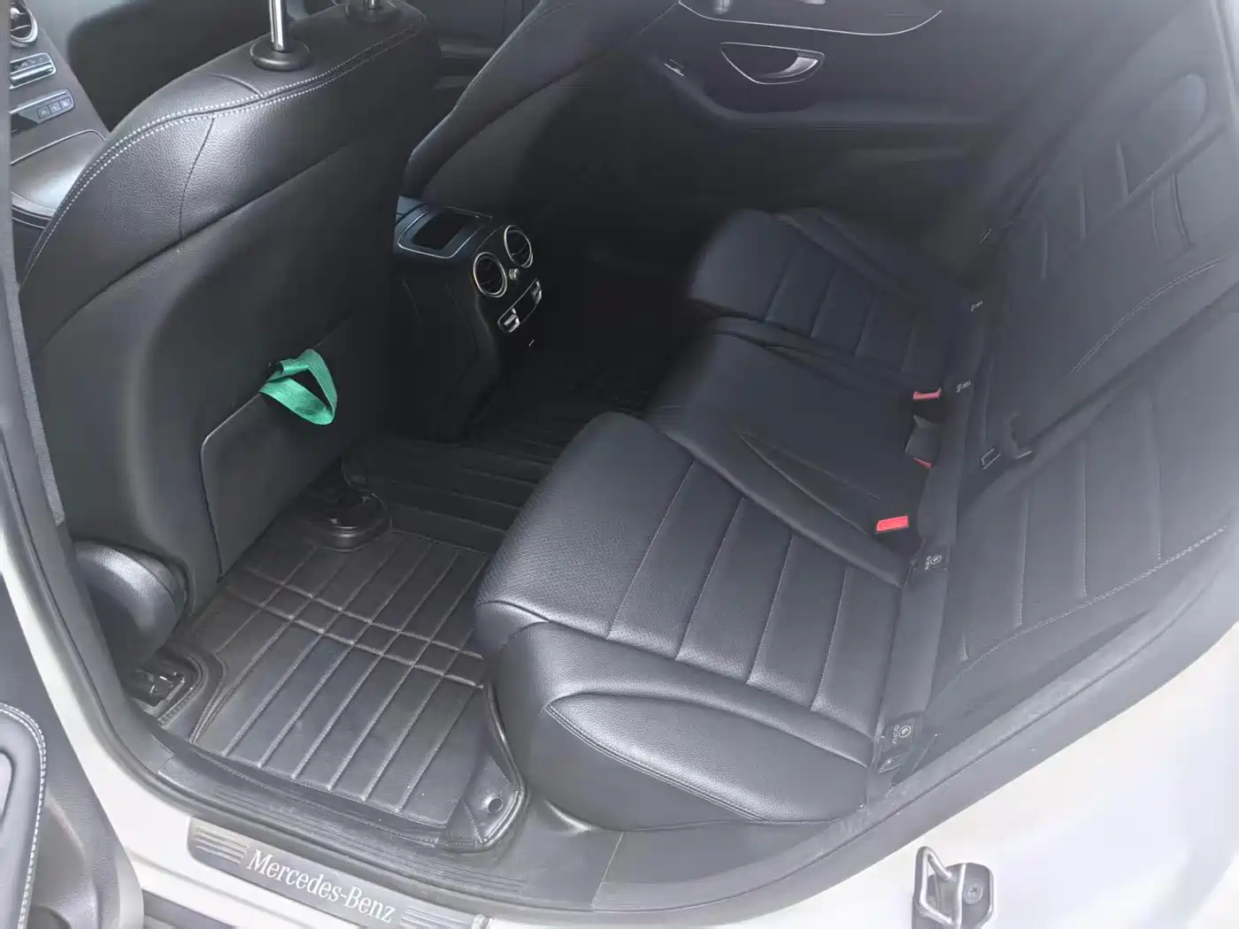 Mercedes-Benz GLC 2021 GLC 300 L 4MATIC Sporty фото 4