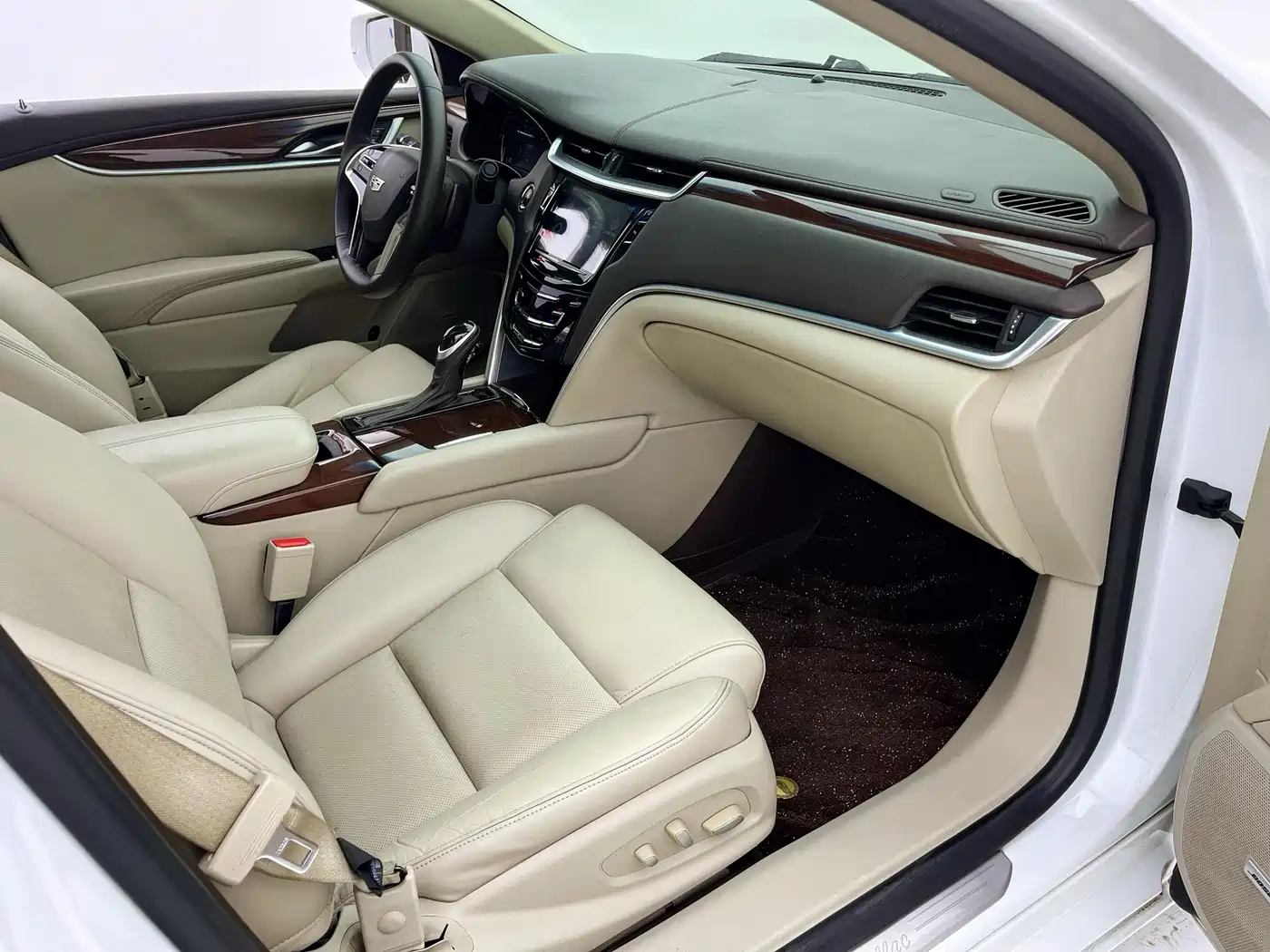 Cadillac XTS 2017 28T Elite фото 17