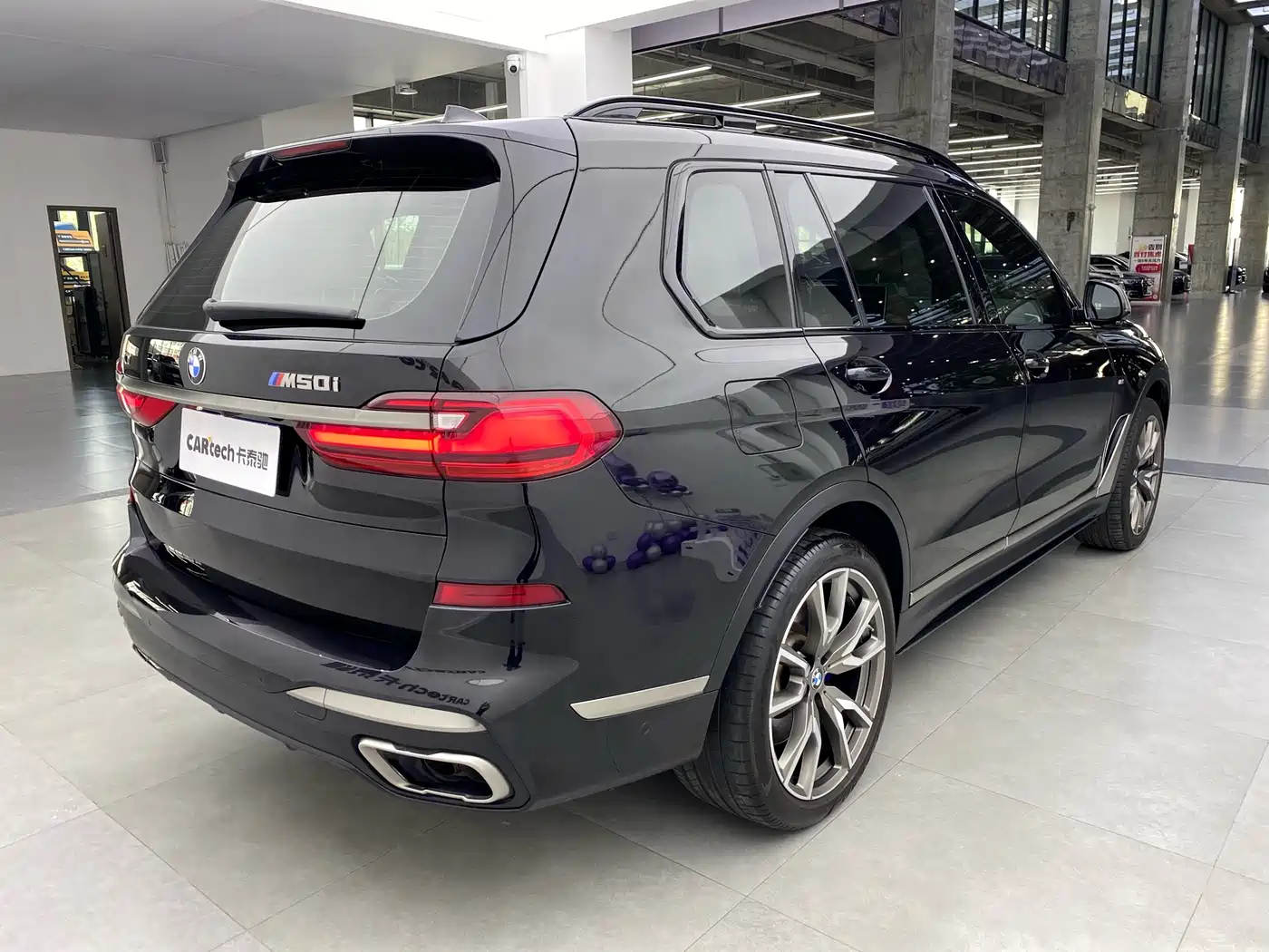 BMW X7 2020 xDrive M50i фото 38