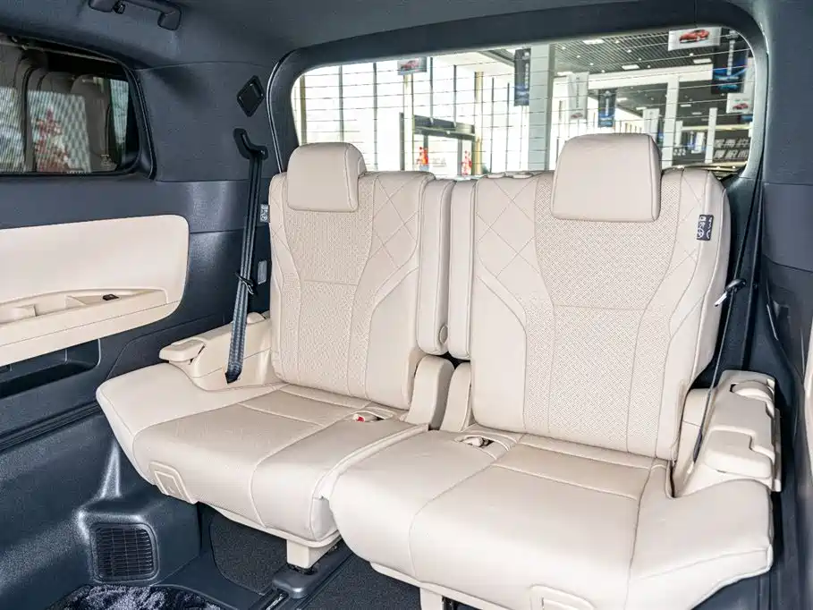 Toyota Alphard 2024 Hybrid 2.5L Prestige Edition фото 13