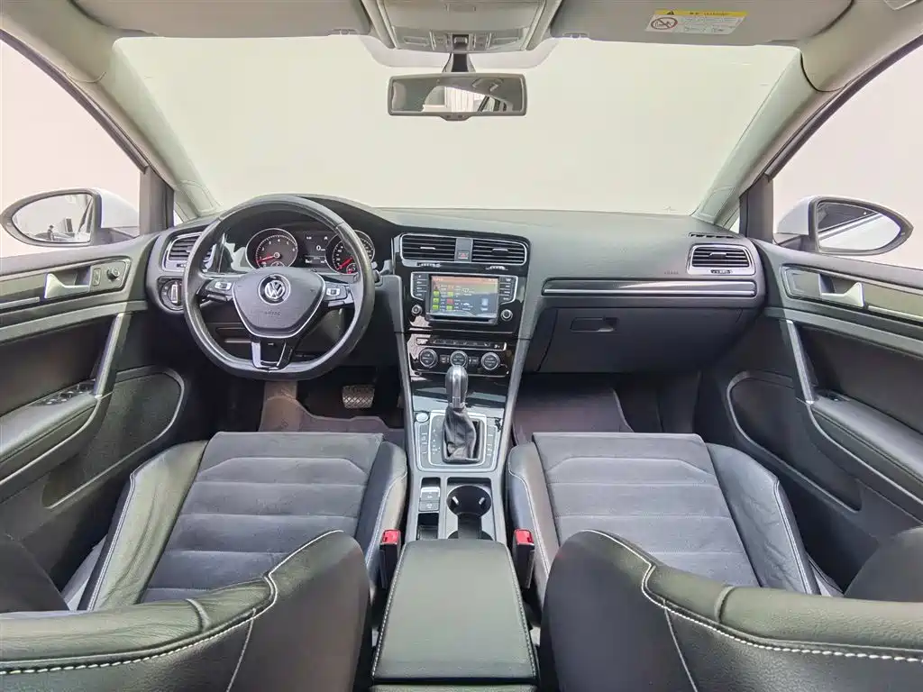Volkswagen Golf 2015 1.4TSI Automatic Flagship фото 20