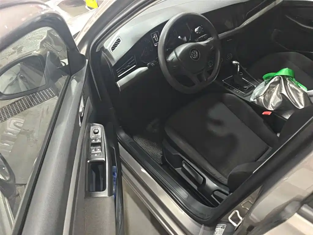 Volkswagen Bora 2019 Facelift 1.5L Automatic Fashion China VI фото 16