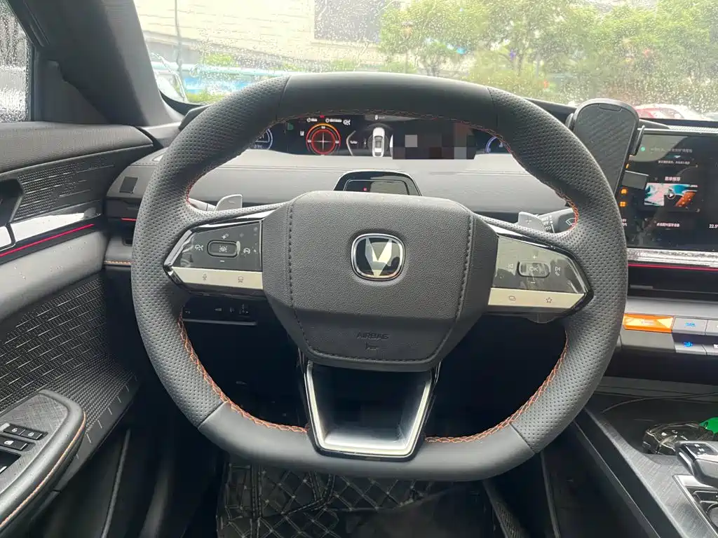Photo 19 - Changan UNI-V