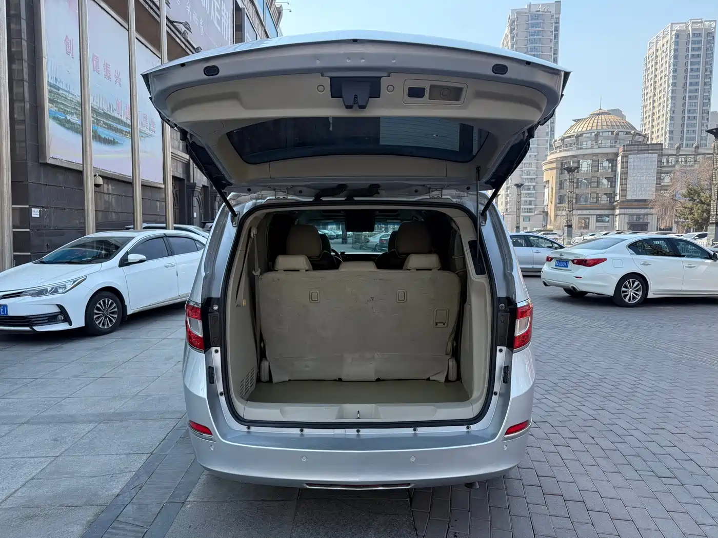 Buick GL8 2013 3.0L XT Luxury Business Flagship Edition фото 8