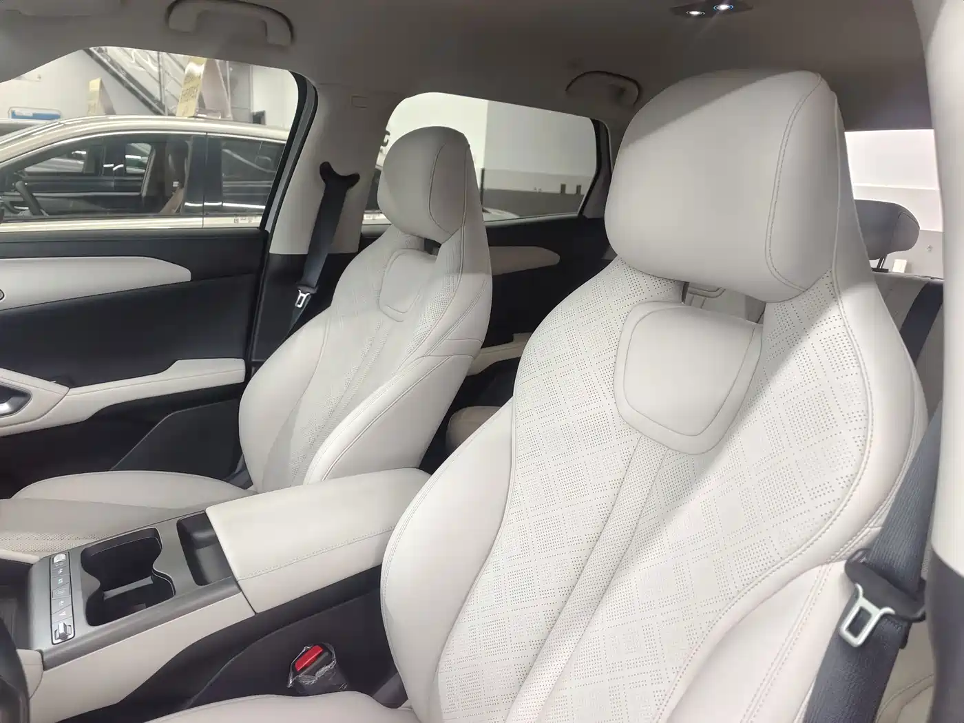 BYD Yuan UP 2026 2025 Smart Drive Edition 401KM Vitality Version