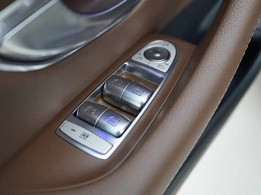 Mercedes-Benz E-Class 2021 Facelift E 300 L Sport Luxury фото 10