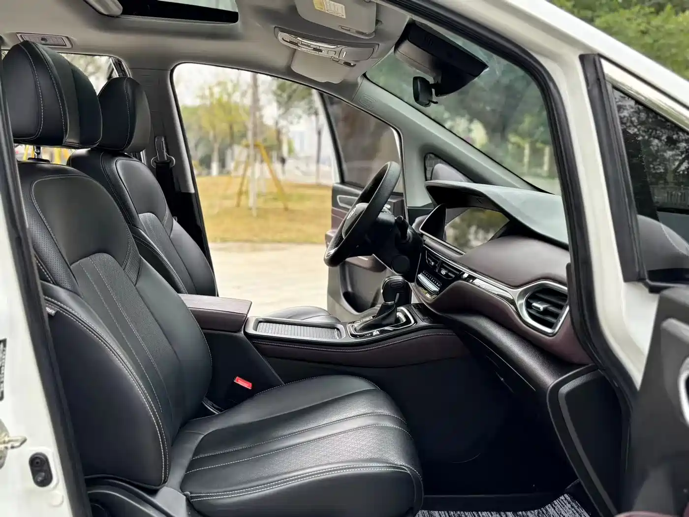 GAC Trumpchi Trumpchi M6 2021 PRO 270T DCT Luxury Edition фото 8