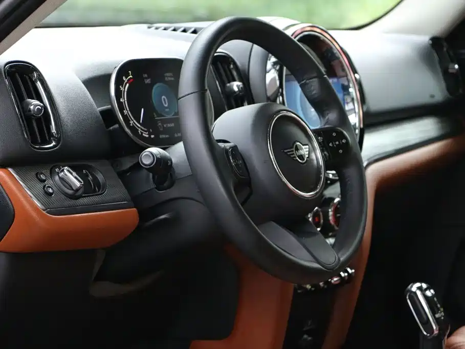 MINI COUNTRYMAN 2022 2022 Facelift 1.5T COOPER ALL4 Connoisseur