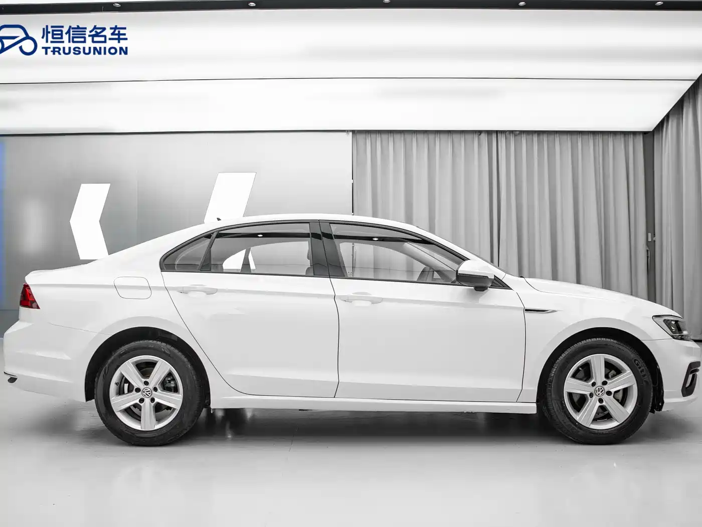 Volkswagen Lamando 2019 230TSI DSG Fashion Edition China VI фото 7