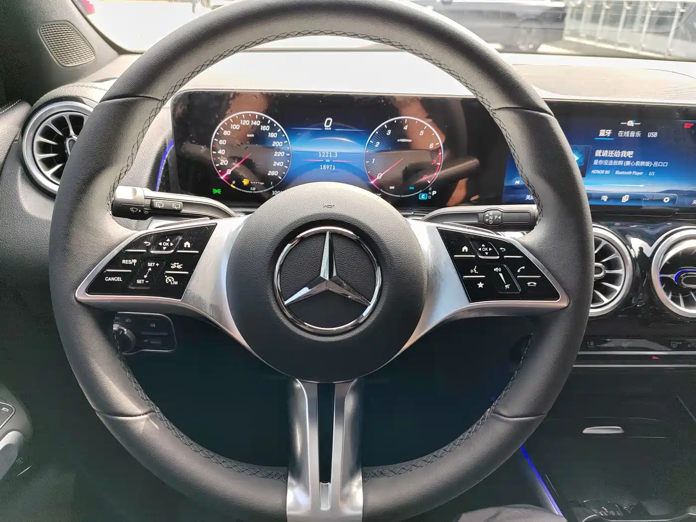 Mercedes-Benz GLB 2024 GLB 220 Dynamic фото 10