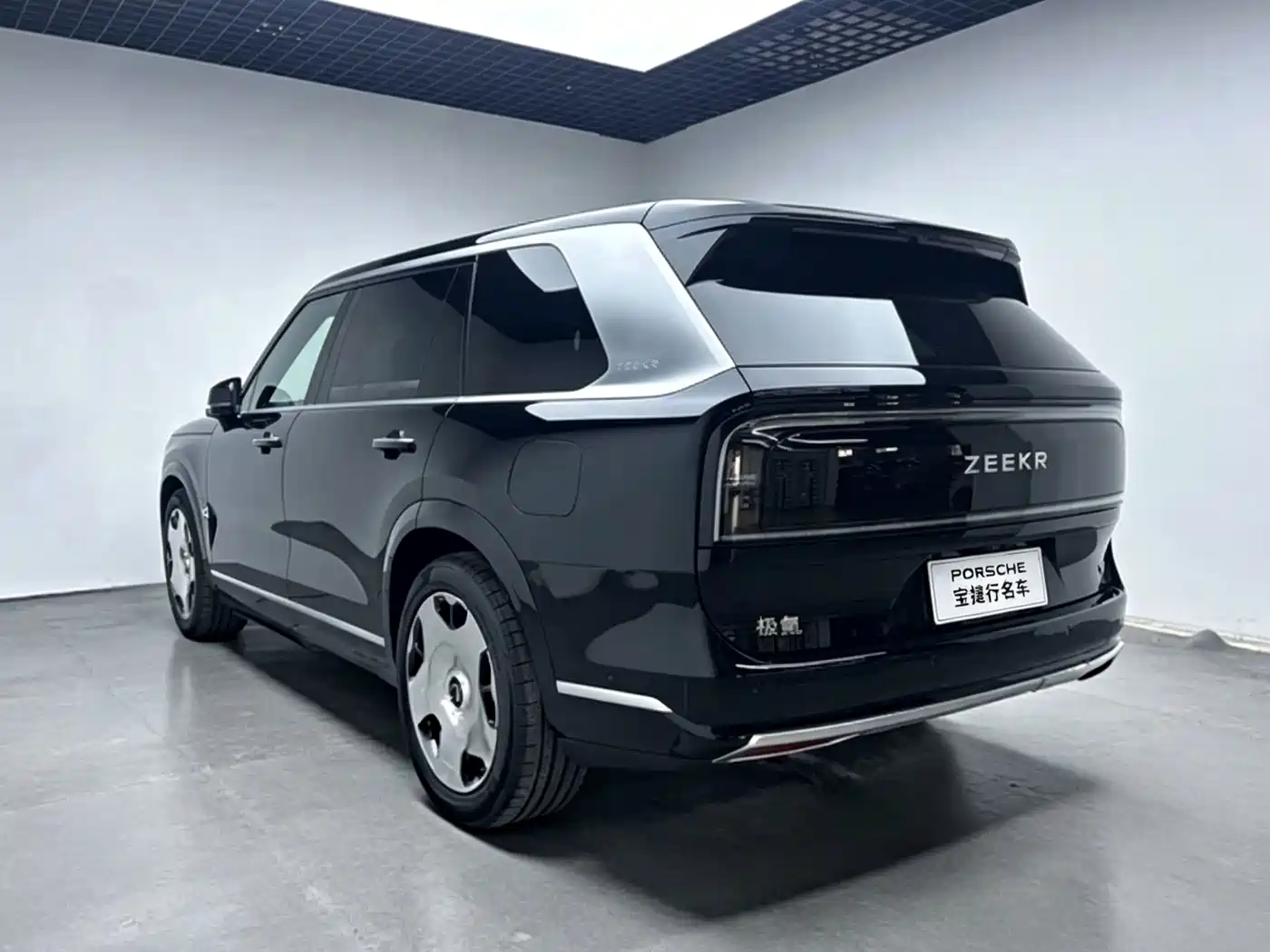 ZEEKR 9X 2026 2025 Standard Edition