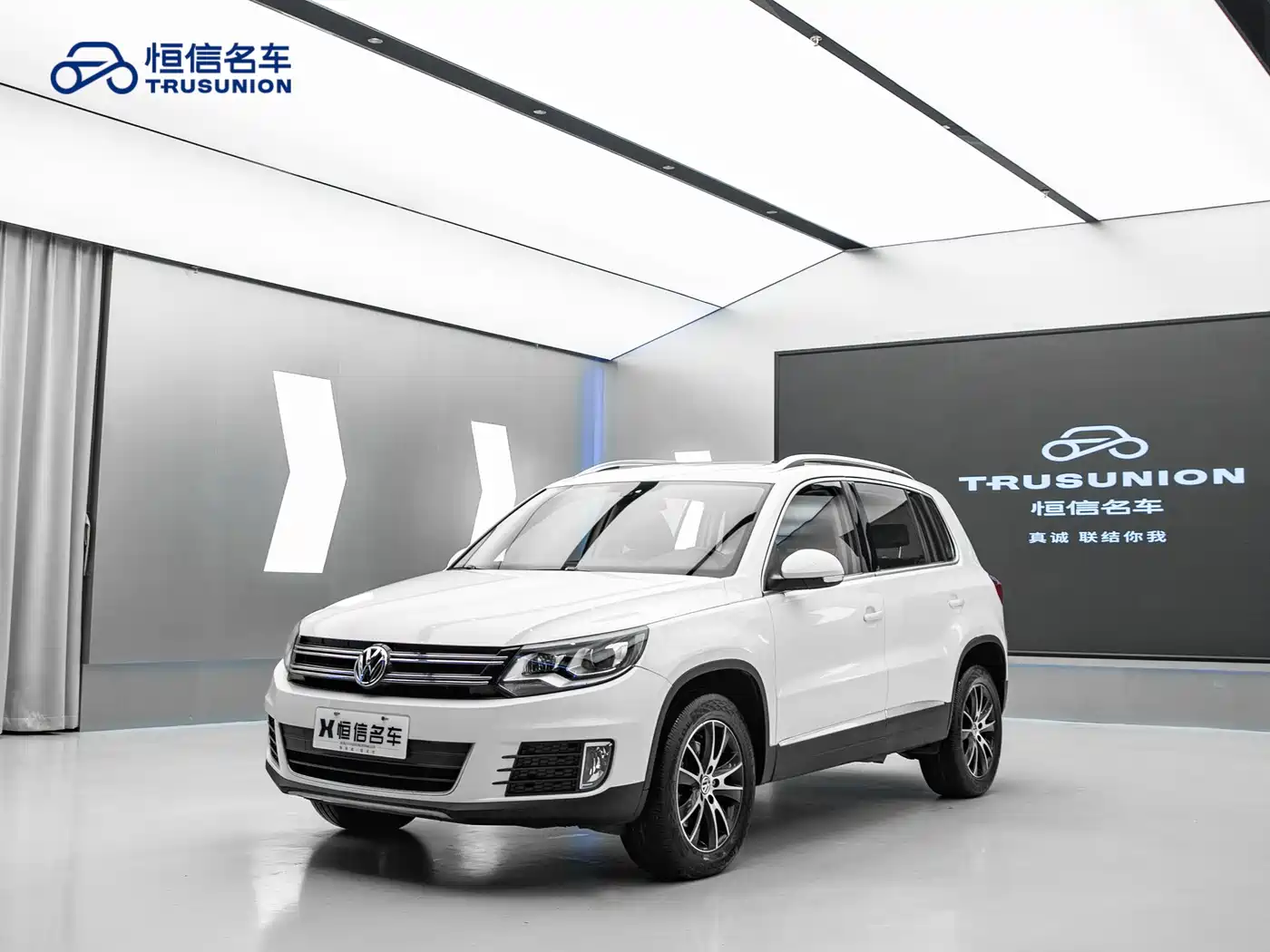 Volkswagen Tiguan 2016 Model 300TSI Automatic 2WD Luxury Edition фото 3