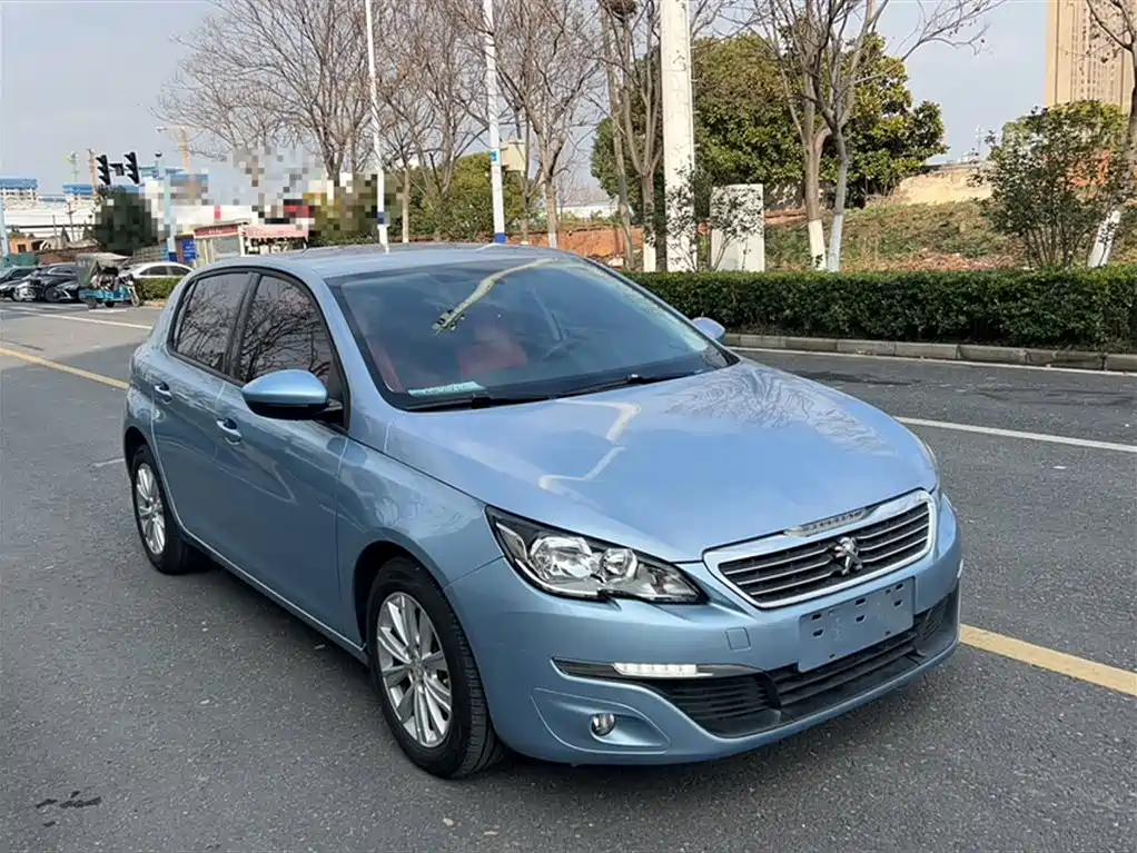 Peugeot 308S 2015 1.2T Auto Elegance Edition фото 13