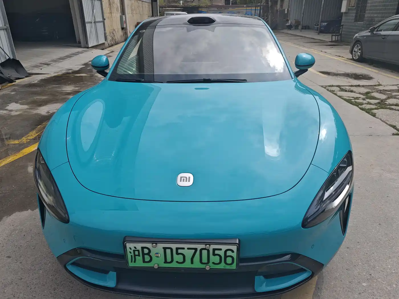 XIAOMI CAR XIAOMI SU7