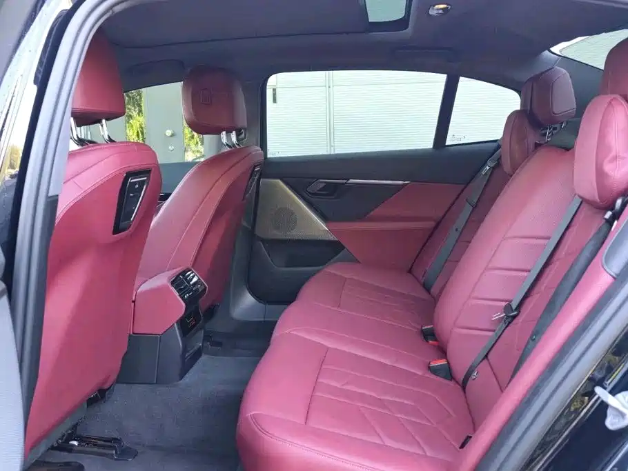 BMW i5 2026 2025 eDrive 35L M Sport Package