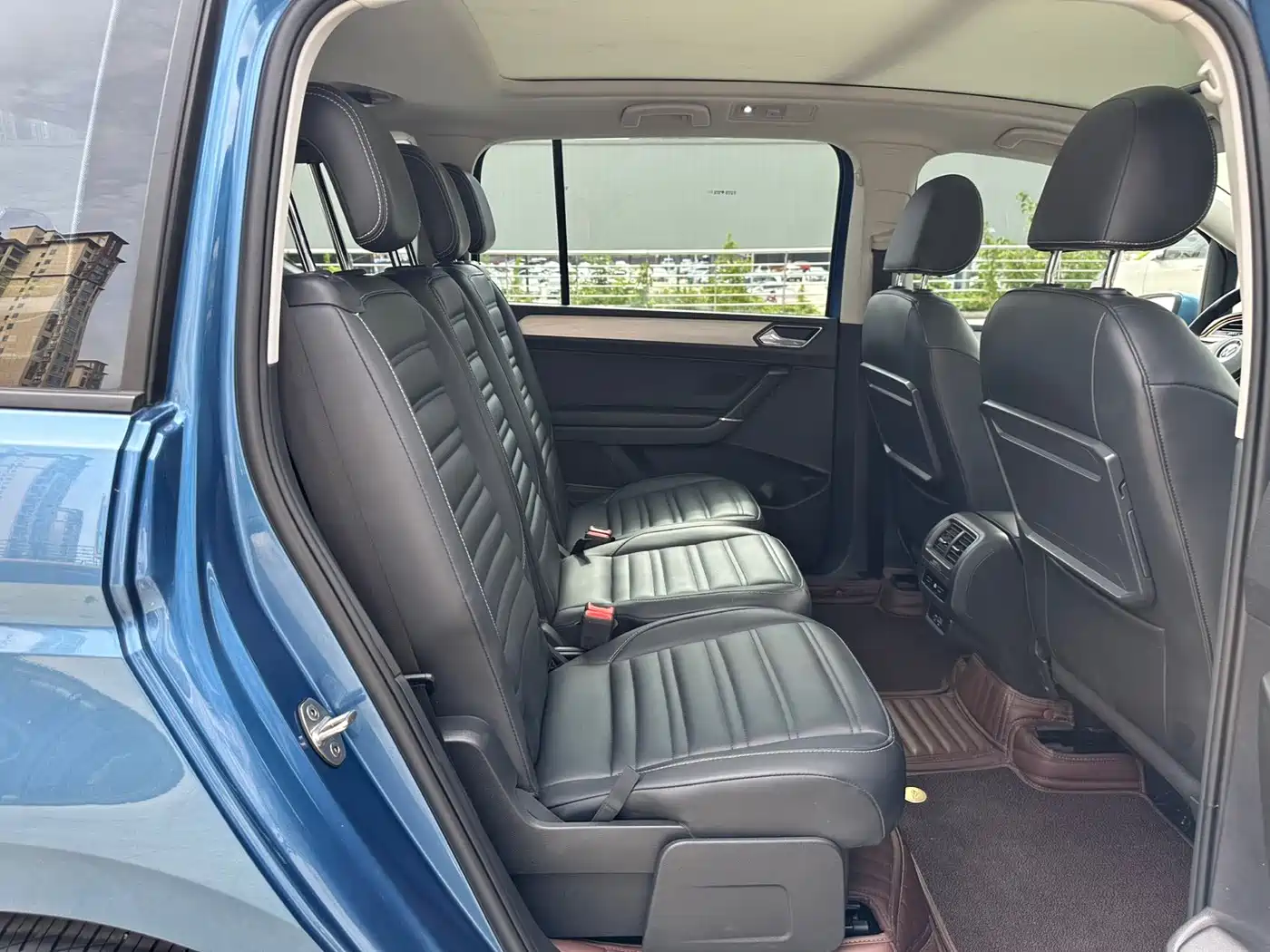 Volkswagen Touran 2022 2022 Touran L 280TSI DSG Comfort 7-seater