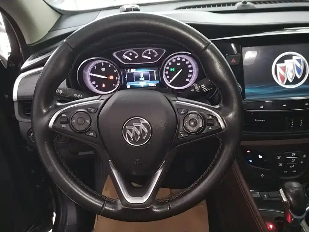 Фото 11 - Buick Envision Plus