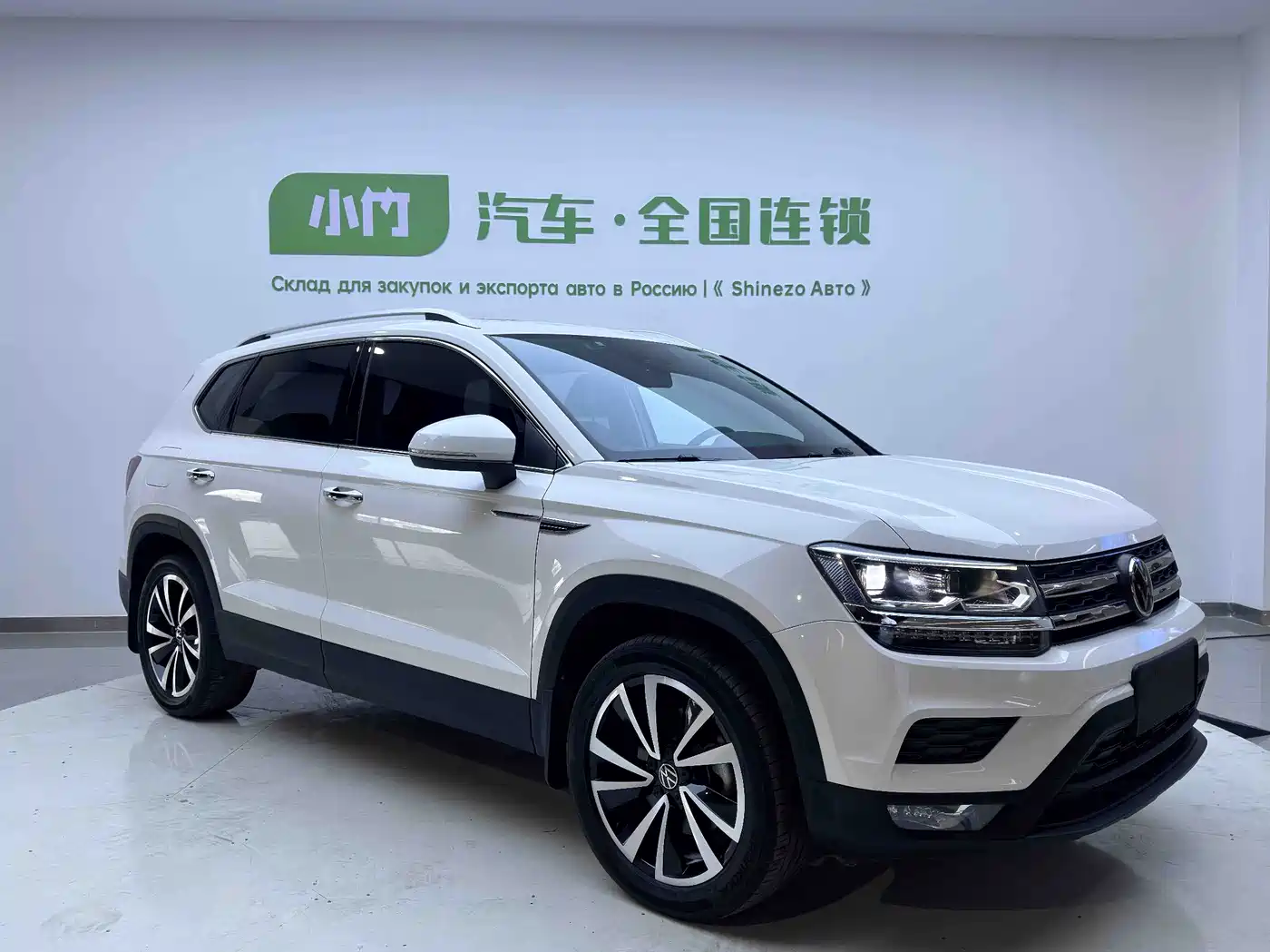 Volkswagen Tharu 2022 280TSI FWD Luxury Edition фото 3