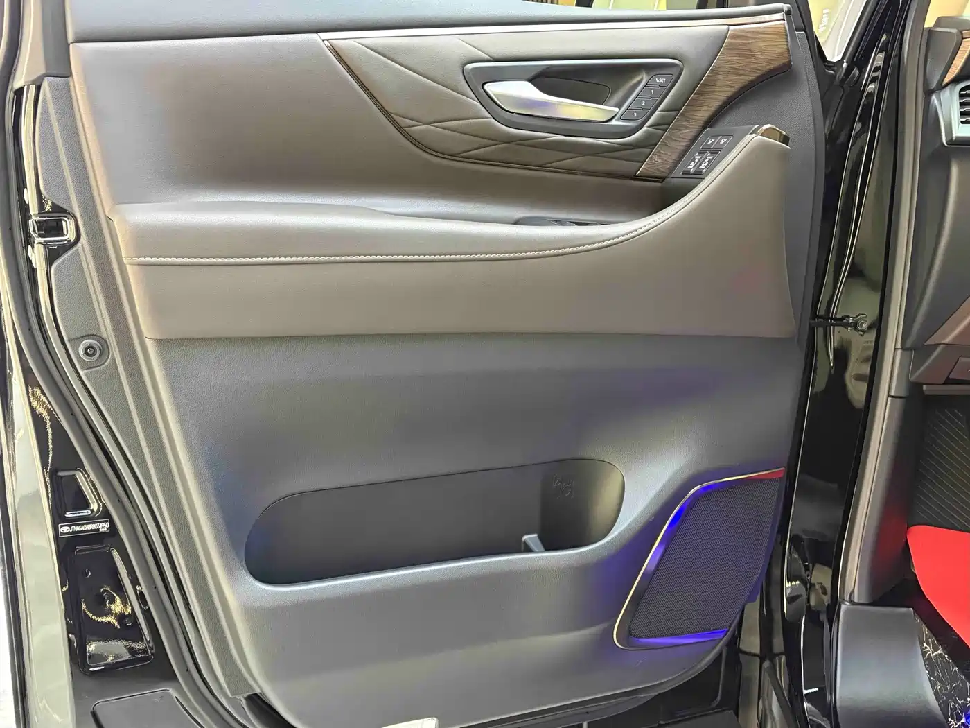 Toyota Alphard 2025 2024 Hybrid 2.5L Ultimate Enjoyment Edition