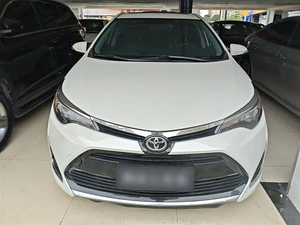 Toyota Levin 2017 Facelift 185T CVT Leading Edition China V фото 3
