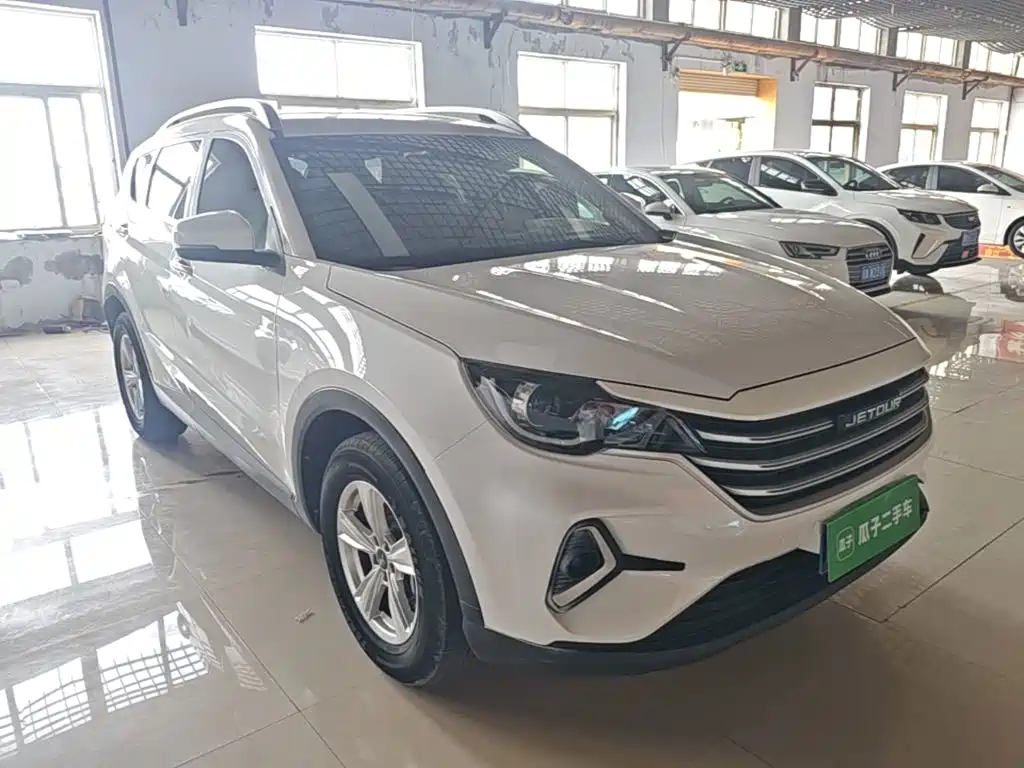 Jetour X70M 2022 2022 1.5T Manual Avant-garde Partner 5-seater
