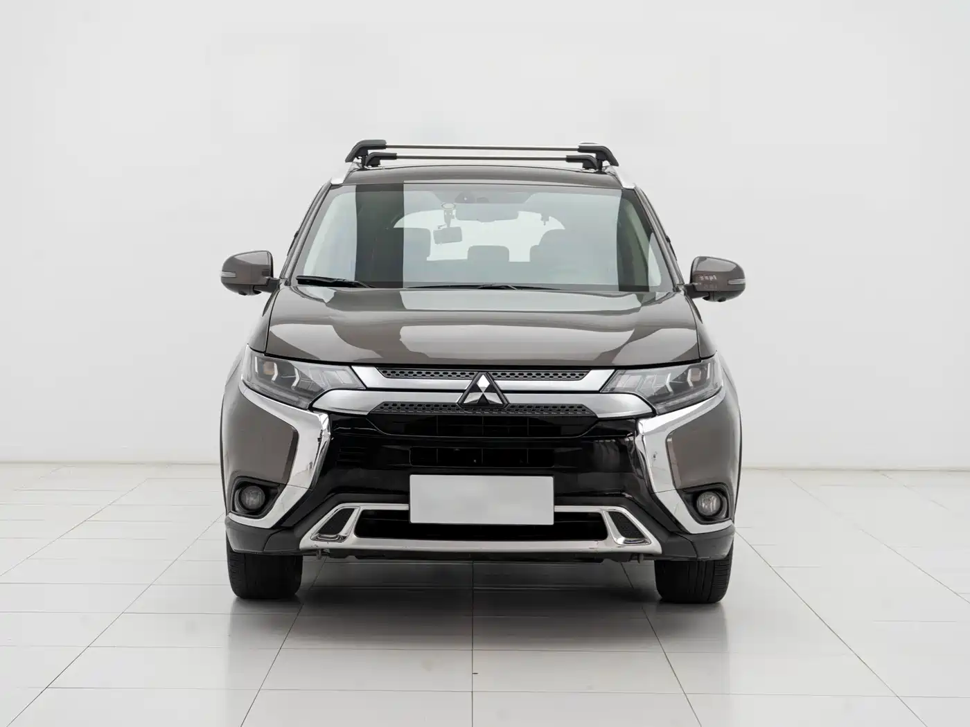 Mitsubishi Outlander 2019 2.4L 4WD Deluxe Edition 7-Seater China VI фото 2