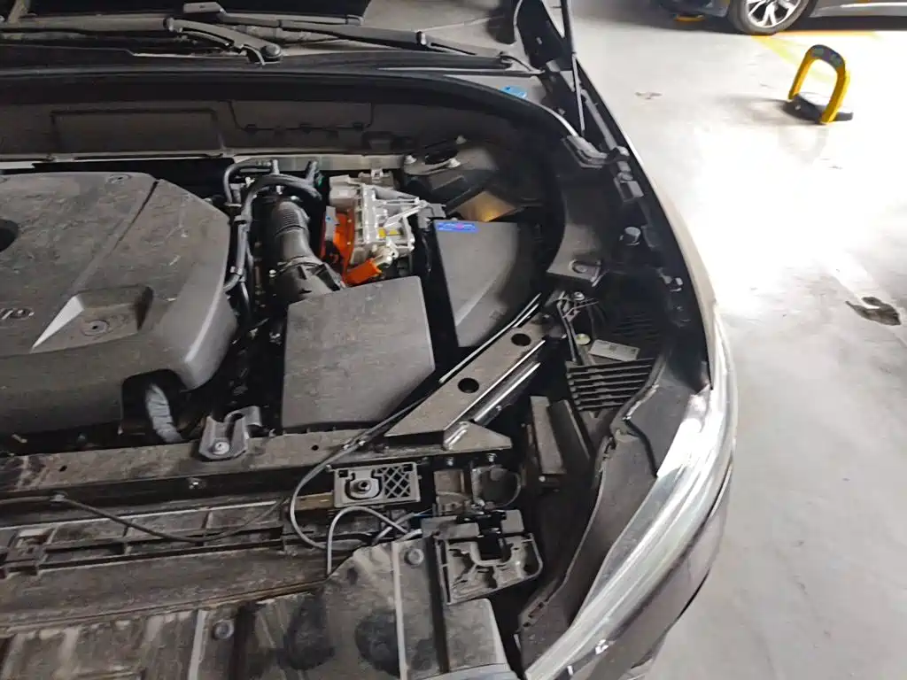 Фото 22 - Volvo XC60 Plug-in Hybrid