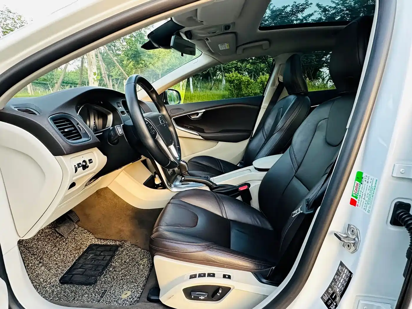 Volvo V40 2016 2016 T3 Comfort Edition