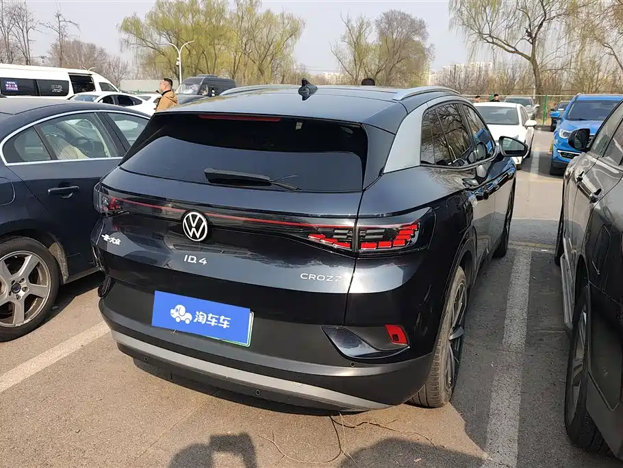 VOLKSWAGEN ID.4 CROZZ