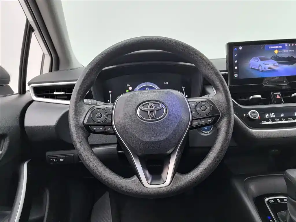 Toyota Corolla 2023 1.8L Smart Hybrid Dual Engine Elite Edition фото 11