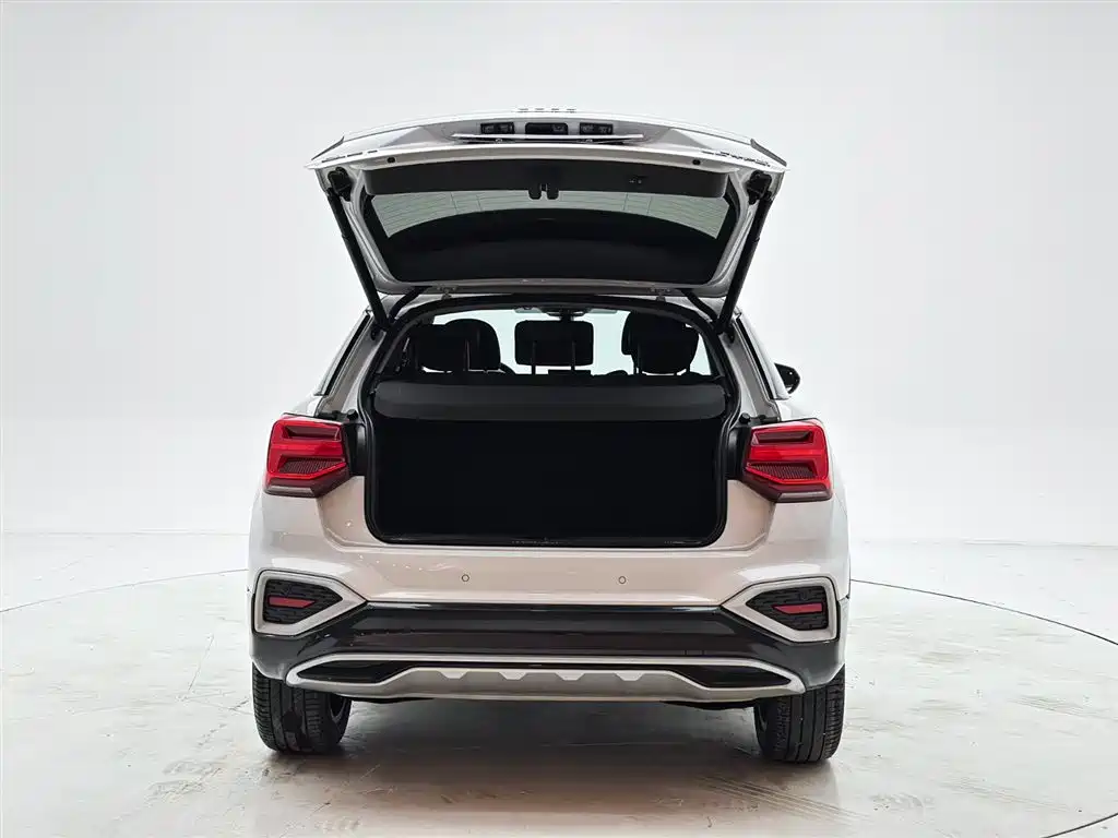 Audi Q2L 2022 35 TFSI Fashion Elegance фото 8