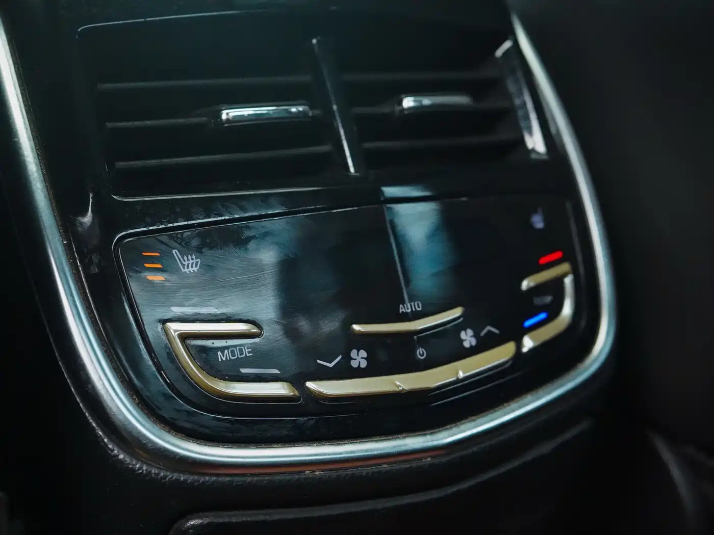 Cadillac XTS 2013 28T Luxury фото 22