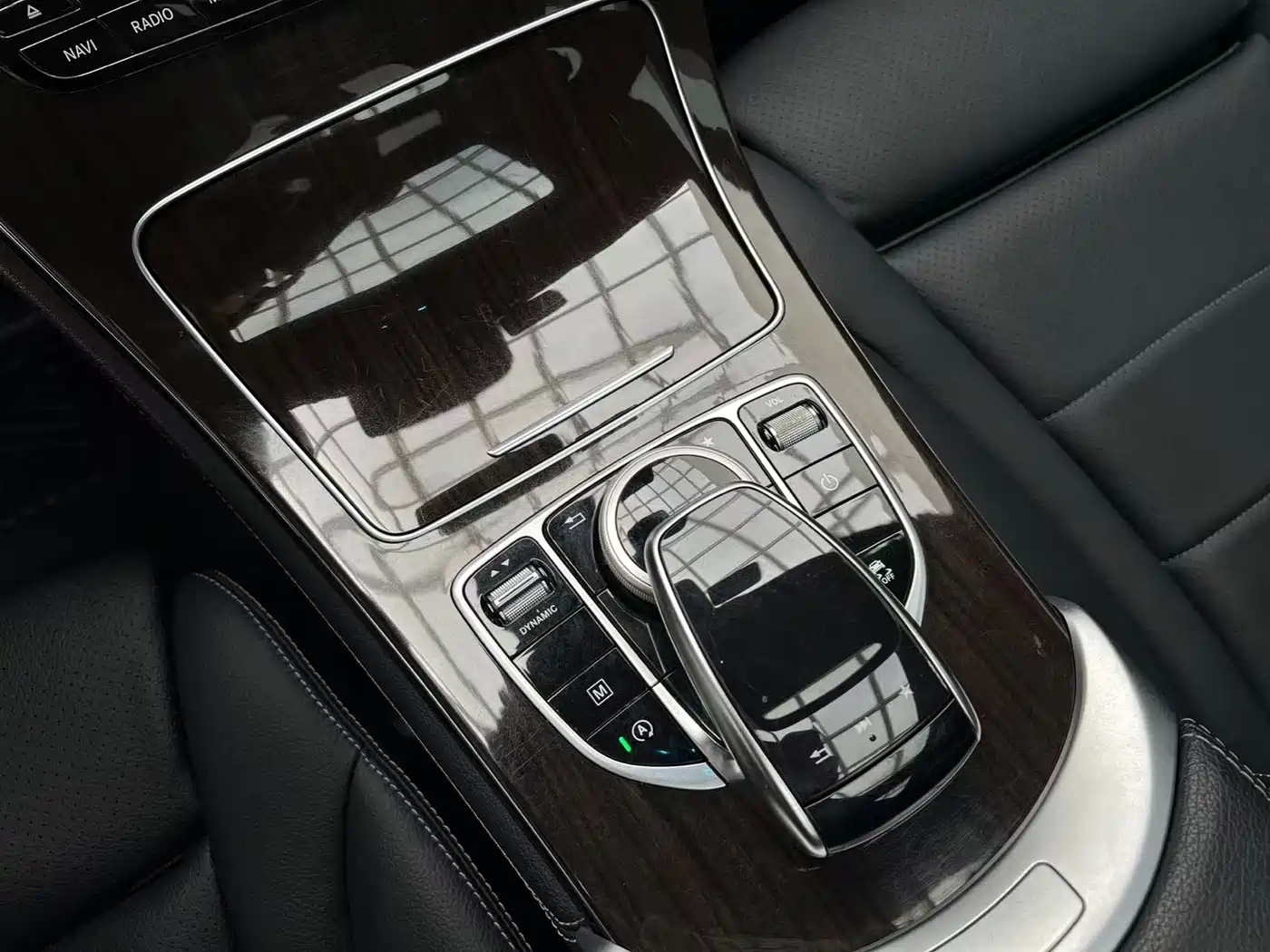 Mercedes-Benz GLC 2019 Facelift GLC 260 L 4MATIC Luxury фото 12