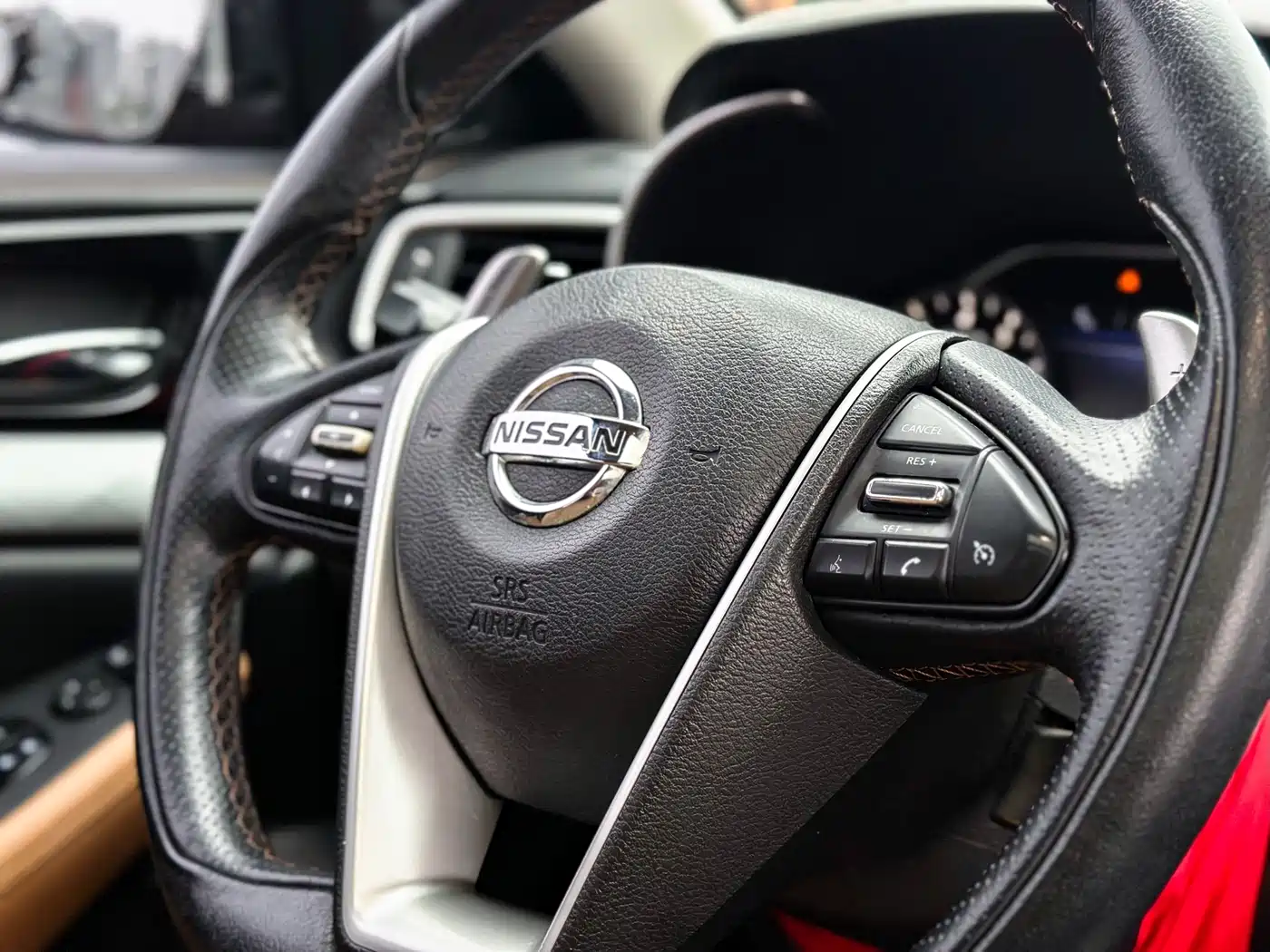 Nissan Cima 2016 2.5L XL Luxury фото 18